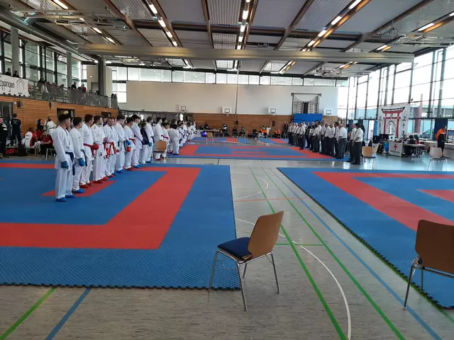 Aufstellung vor den Kumitewettkämpfen | Foto: Karateverein Eppingen