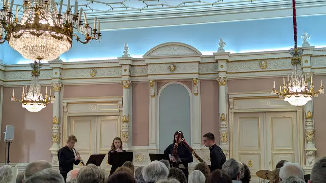 "Walzergefühl ist wie ein schöner Anfang für eine gute Stimmung des Frühlings. | Foto: Volker Wagner