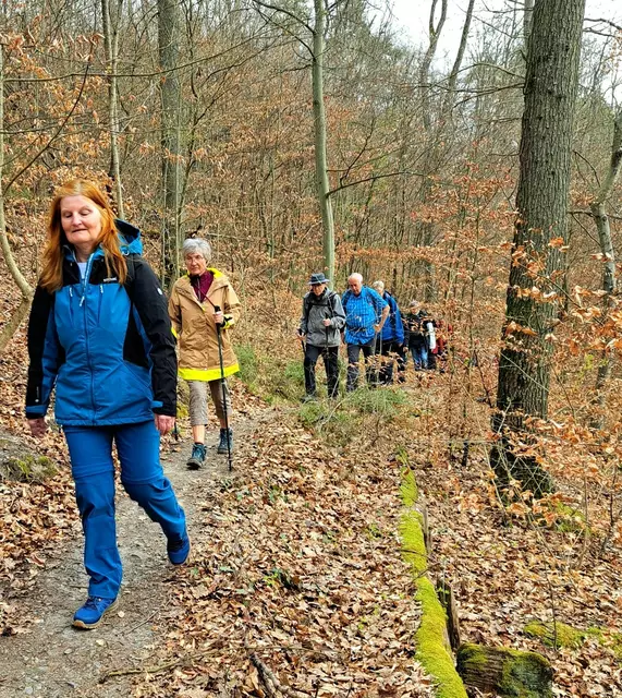 Auf dem Sandbauernweg geht es hoch zum Schloßberg. | Foto: Isolde Reitz