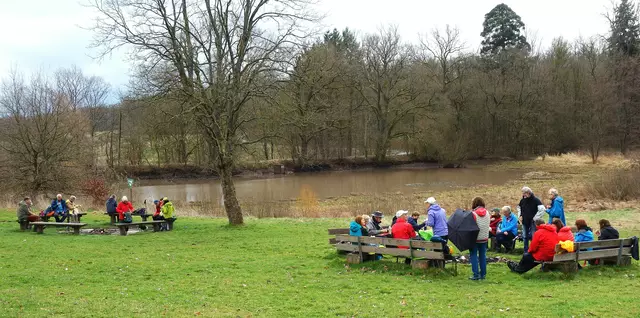 Schön und ruhig gelegener Rastplatz beim Wanderheim. | Foto: Isolde Reitz