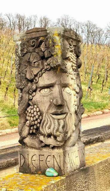 Wunderschön gestaltete Säule des Diefenbacchus am Mettenberg. | Foto: Isolde Reitz