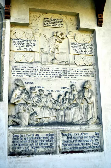 Epitaph für Dietrich von Gemmingen, seine Gemahlin Ursula von Nippenburg und ihre sechs verstorbenen Kinder. | Foto: Daniela Somers