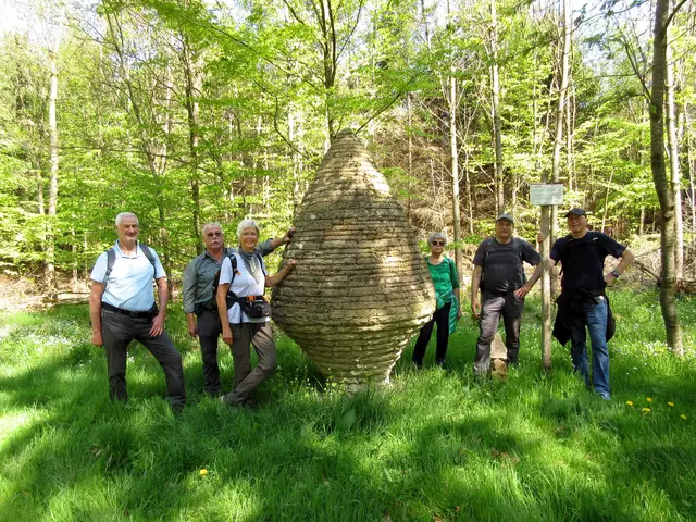 Das BUGA-Ei wurde zum Bürgerwald-Ei und jetzt ist alles grün drum herum. Es war der ideale Tag für diese Tour | Foto: WandernGabyErich