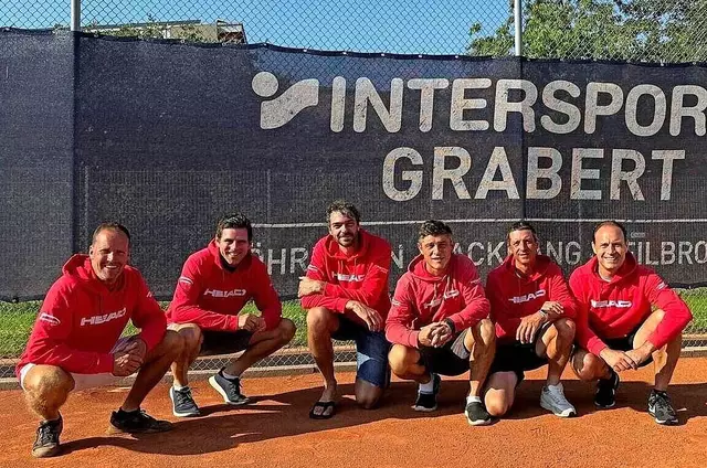 Kommen Sie zu den Heimspielen in Öhringen und sehen Sie Top-Tennis! Die Herren 30 der TSG Hohenlohe spielen in der höchsten Liga im Bundesland - der Württembergliga (von links): Heiko Ortwein, Martin Herrmann, Guillaume Rufin, Benjamin Heich, Dominique Dathe, Fabian Ortwein. | Foto: TSG Hohenlohe