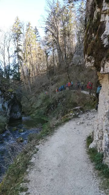 Wanderer auf einem Naturweg | Foto: Christna Hansel