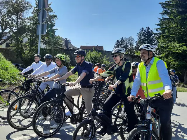 Der erste Abschnitt des Radschnellweges kann getestet werden. | Foto: S.F.