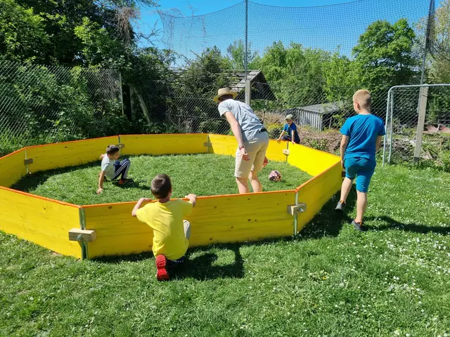 Gagaball - dieses Jahr das erste Mal beim Familientag der Apis dabei: Die Kinder hatten ihren Spaß. | Foto: Jochen Baral