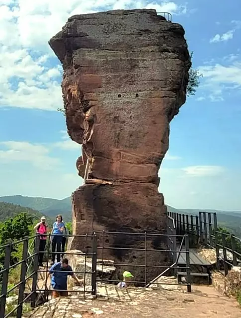 Der "Drachenfels" in voller Größe. | Foto: Isolde Reitz