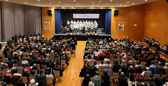 CANTO allegro beim Frühlingskonzert in der Stettenfelshalle Untergruppenbach | Foto: Walter Happold