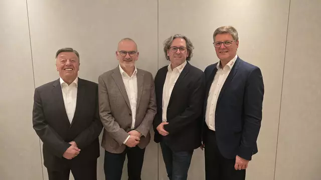 Vorstand: (v.li.) stellvertretender Vorsitzender Werner Hesse, Vorsitzender Rainer Paschke, Schatzmeister Ulrich Mörgenthaler, und Clubsekretär Eberhard Wieland. | Foto: Bild: privat