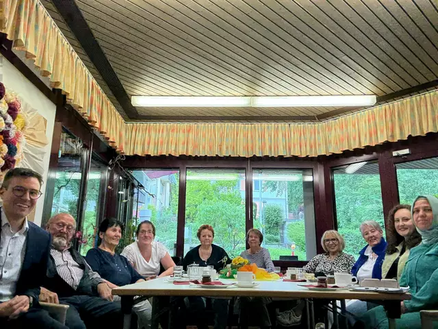 Ehrenamttreffen im Kathainenstift bei Kaffee und Kuchen. | Foto: Tobias Nolden
