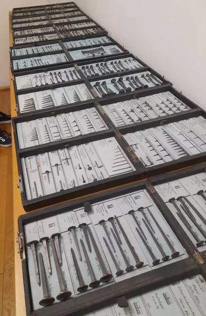 Viele verschiedene Nägel werden ausgestellt | Foto: Eigenes Bildmaterial