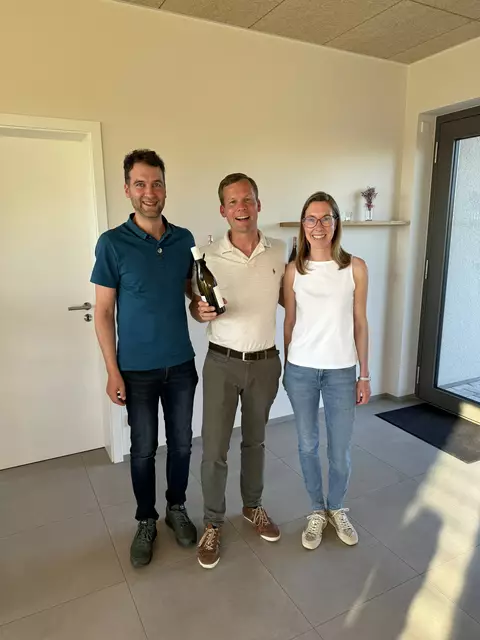 Bruderschaftsmeister Andreas Leonhardt mit Wibke und Tobias Hirschmüller | Foto: privat