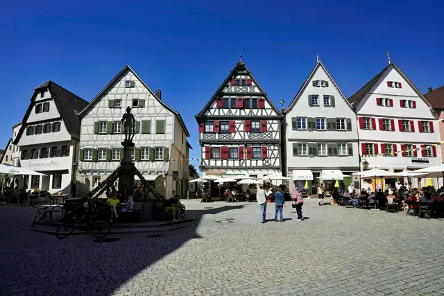 Marktbrunnen mit Markplatz | Foto: Ulrich Seidel