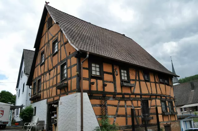 Altes Fachwerk sieht man immer wieder im Ort. | Foto: Daniela Somers