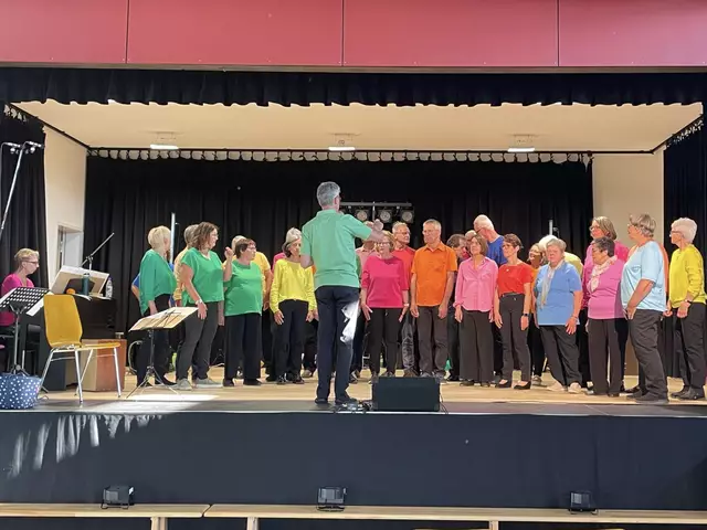 Der Gesangverein Eintracht Zweiflingen unter der Leitung von Ute und Alois Leenders. | Foto: Gesangverein Zweiflingen