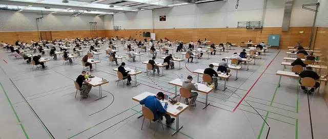 96 Jugendliche schreiben ihre Abschlussprüfungen. | Foto: Leintal-Schule