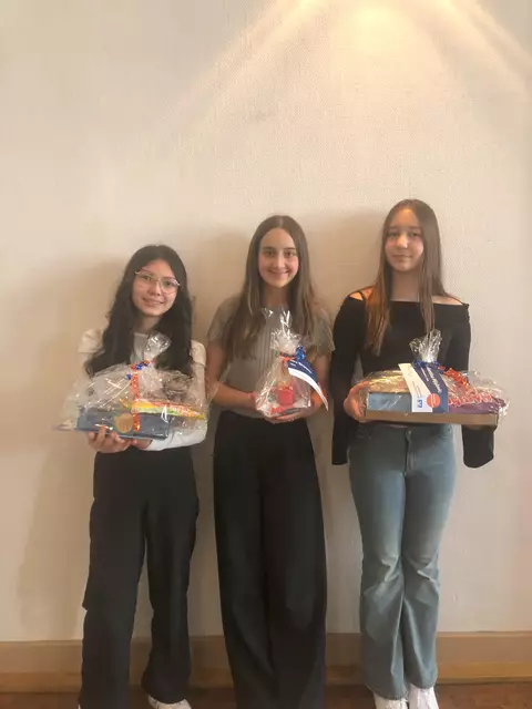 Die Gewinnerinnen v. l.: Liana Caterino, Ava Brunner, Valentina Mijajlovic | Foto: Georg-Wagner-Schule Künzelsau