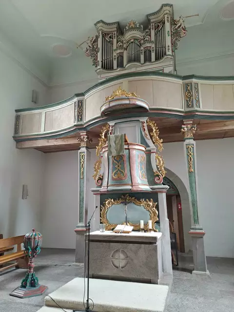 Eschelbacher Kirche mit Zimbelstern | Foto: Sarah Peters