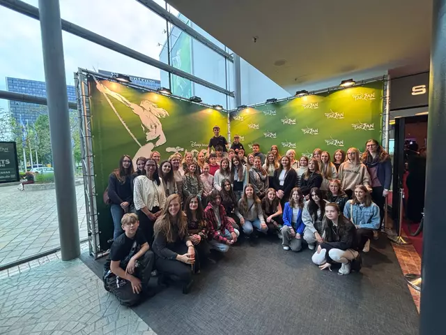 Die Schülerinnen und Schüler waren tief beeindruckt von den Liedern und der großartigen Bühnenshow. So wird Unterricht praktisch. | Foto: Leintal-Schule