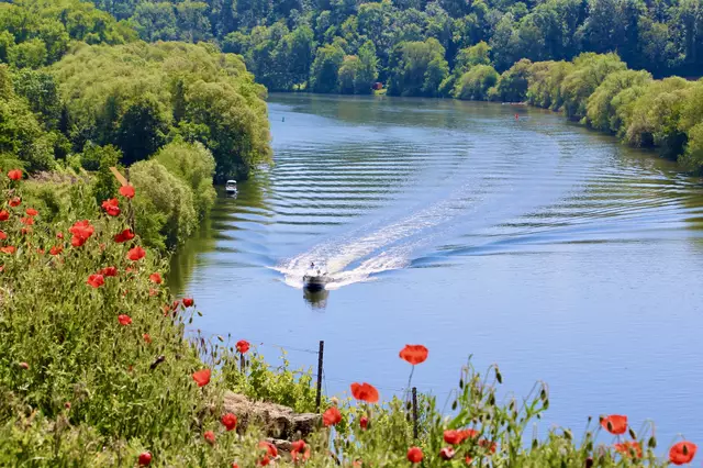 Teil der Neckarschleife bei Kirchheim | Foto: ED