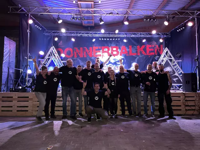 Auf gute Freunde - Badman-Vereinsmitglieder. | Foto: Eigenes Foto