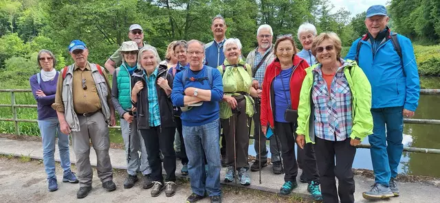 Schwäbischer Albverein im Fischbachtal. | Foto: Roland Kühnle