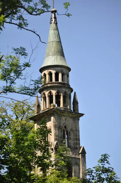 Turm der Inselkapelle. Es war eine neugotische Kirche in verkleinertem Maßstab. | Foto: Daniela Somers