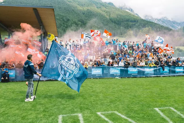 Fans von Obereisesheim und Red Bull Salzburg  | Foto: Sokoli Productions - Samuel Sokoli