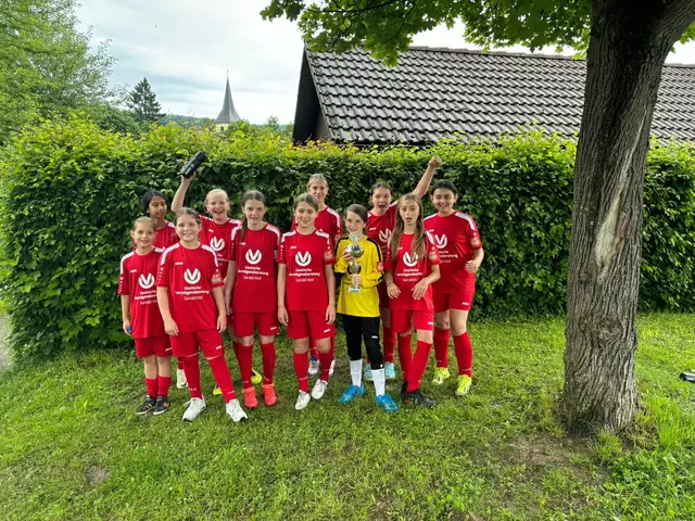 Die D-Juniorinnen des Jugendteams TSV gewannen ihr Heimturnier | Foto: privat