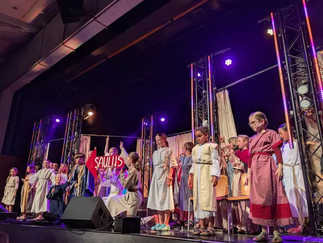 Das WDL-Kindermusical "Saulus - Vom Jäger zum Gejagten!" im Bürgerzentrum Brackenheim mit über 60 Kindern fand große Begeisterung bei den Besuchern. | Foto: Judith Kubitscheck