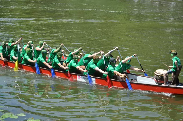 Die grünen Trolle in Aktion | Foto: Daniela Somers