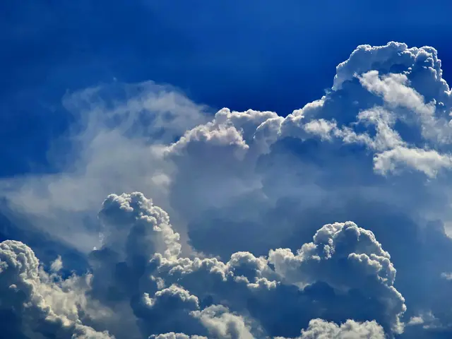 aber dem war nicht so. 
Totzdem beeindruckende Bilder am Himmel. | Foto: Heidrun Rosenberger