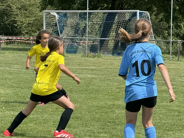 Spannende Spiele wurden teils erst durch 7-Meter-Schießen entschieden. | Foto: Stettenfelsschule