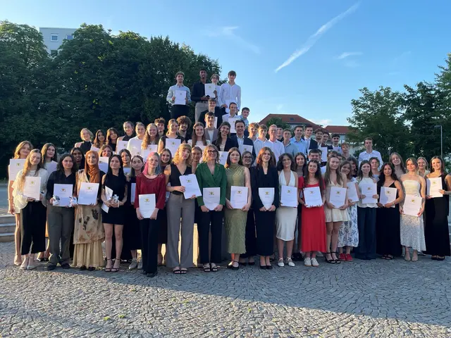 Die Reifezeugnisse in der Tasche | Foto: privat