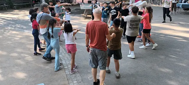 Nach den Team-Wettkämpfen wurde ein "Gordischer Knoten" aufgebaut und wieder aufgelöst. | Foto: MLPD