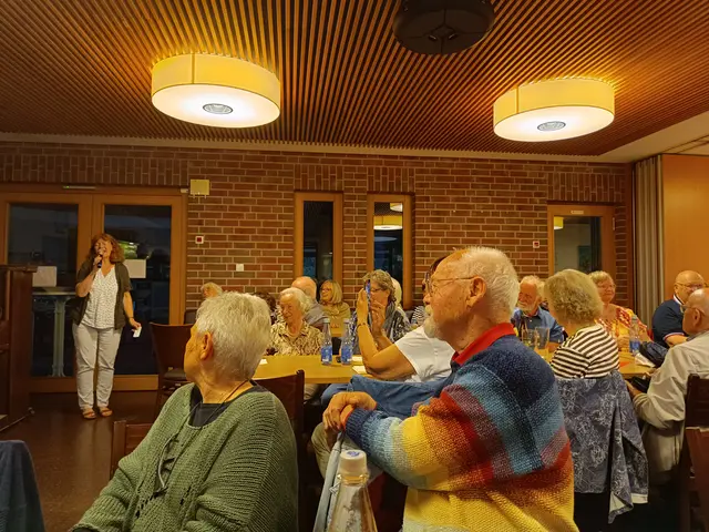 Andrea Barth vom Team des Quartierszentrums Nord informierte die Gäste über Sinn und Aufgaben eines Quartierszentrums. | Foto: privat