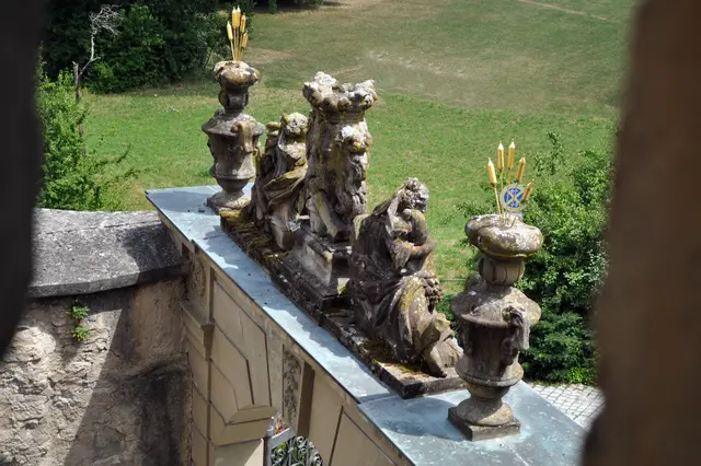 Blick von oben auf das äußere Tor. | Foto: Daniela Somers