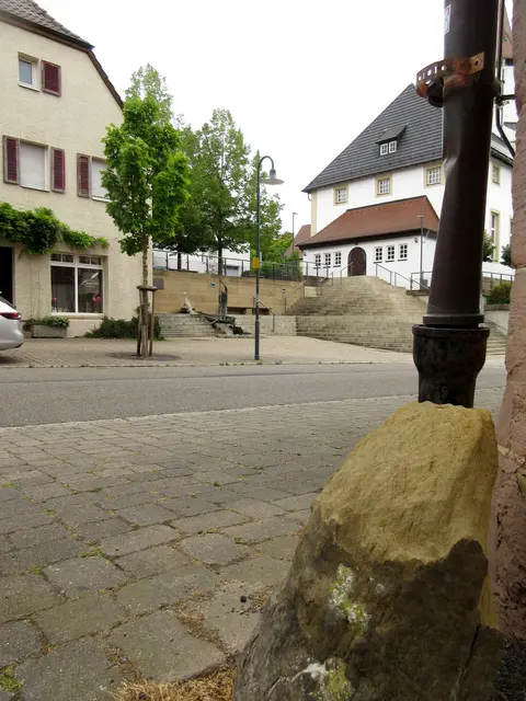 Der Stein des Anstoßes | Foto: Wandern Gaby Erich