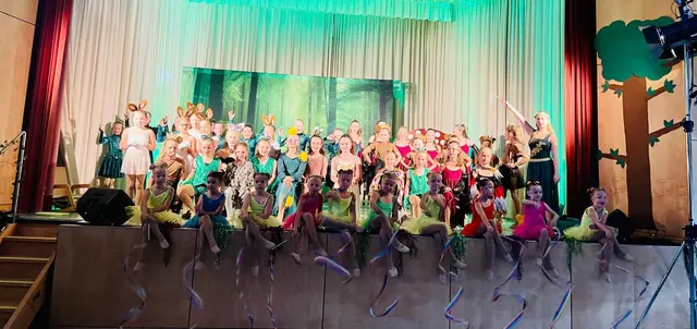 Die Darstellerinnen des Musicals "Die kleine Schnecke Emilia". | Foto: TSV Kupferzell