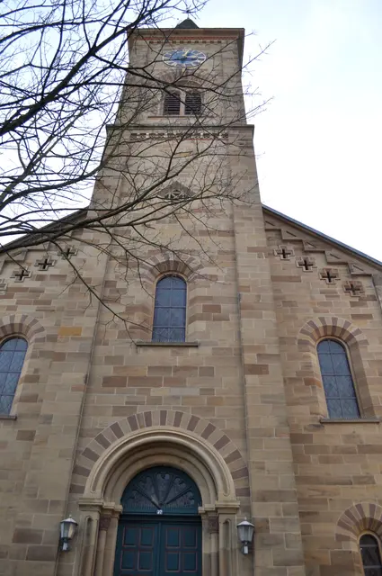 Der Turm ist 37 Meter hoch. (Archivbild vom Winter) | Foto: Daniela Somers
