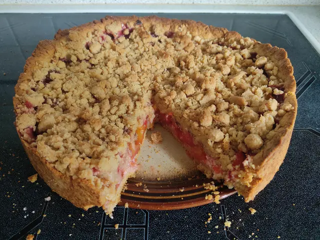 Pflaumenkuchen mit Streuseln. | Foto: Daniela Somers