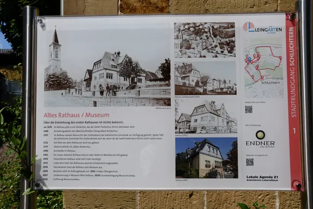 Zuerst altes Rathaus | Foto: JuKo