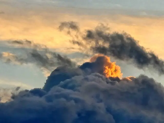 Nach dem heftigen Schauer lugte zaghaft die Sonne hervor. | Foto: Heidrun Rosenberger