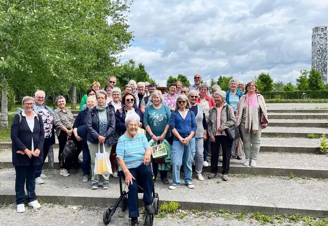 Landfrauen Heilbronn-Sontheim und Heilbronn am Eingang von Weleda | Foto: Landfrauen Heilbronn-Sontheim und Heilbronn