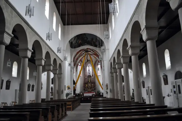 Erster Blick in die Kirche. | Foto: Daniela Somers