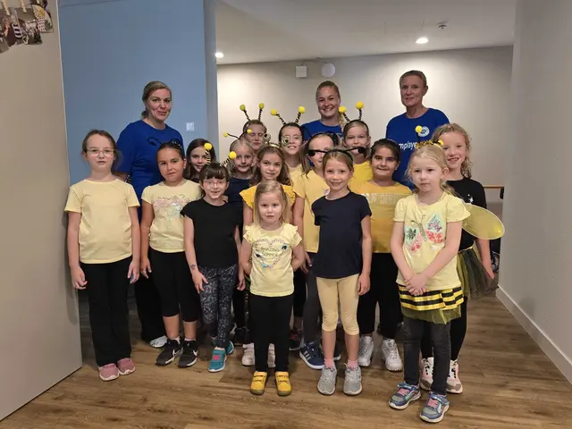 Die Kindersportgruppe der Sportfreunde Haßmersheim mit den Leiterinnen Askja Lakner, Verena Reuther und Silke Pycha.  | Foto: ASB Region Heilbronn-Franken