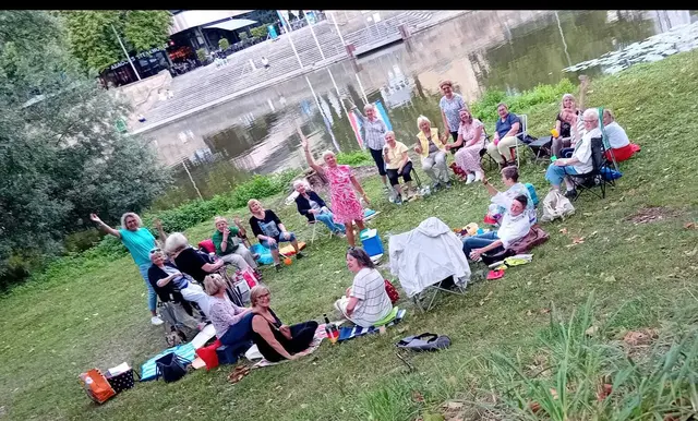 Picknick am Neckarufer
Frauenselbsthilfe nach Krebs Heilbronn | Foto: Bärbel Schwab