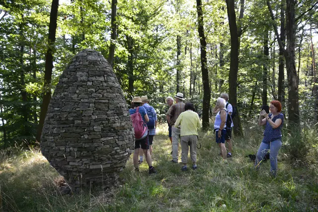 Aufstieg geschaft, das Steinei ist erreicht. | Foto: Michael Harmsen