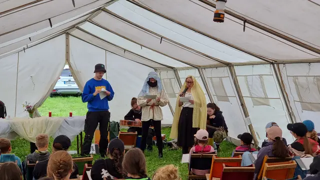 Anspiel zur Bibelarbeit | Foto: Zeltlager EmK Marbach